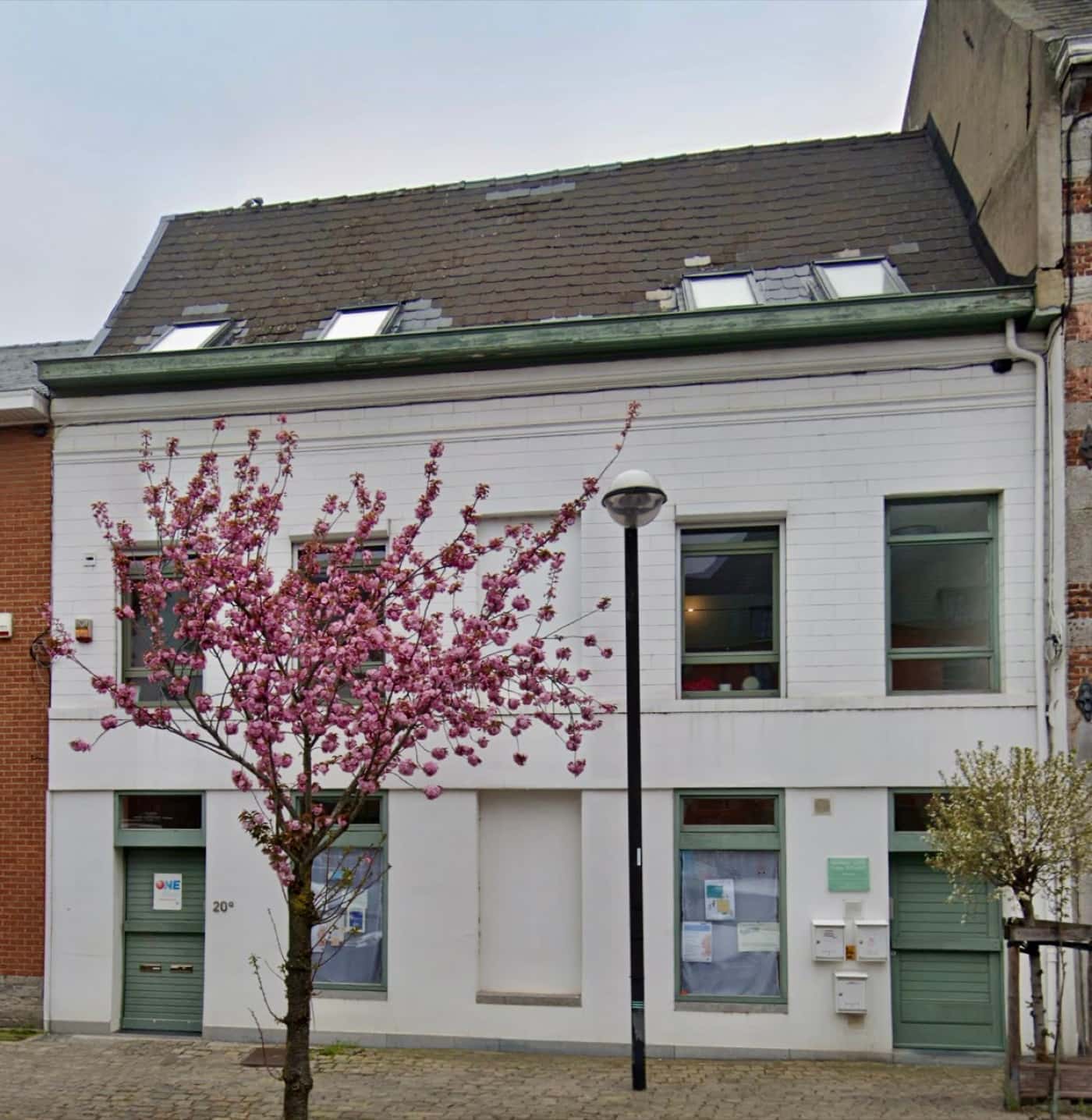 Façade du cabinet de Maître Fanny Binard, rue André Masquelier à Mons